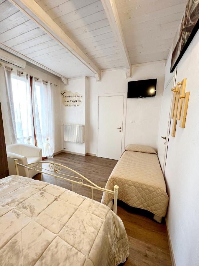 Bed and Breakfast Il Girasole Остуни Экстерьер фото