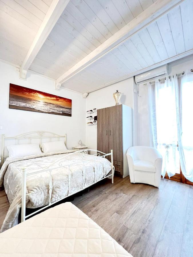 Bed and Breakfast Il Girasole Остуни Экстерьер фото