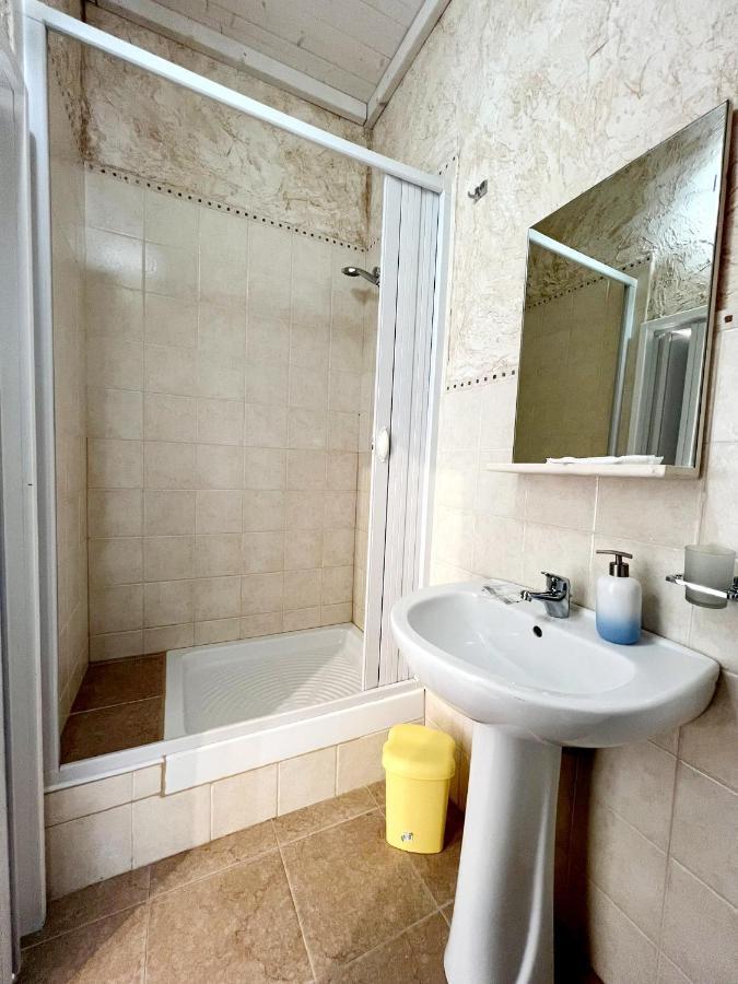 Bed and Breakfast Il Girasole Остуни Экстерьер фото