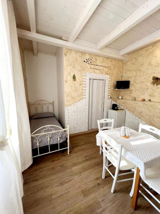 Bed and Breakfast Il Girasole Остуни Экстерьер фото