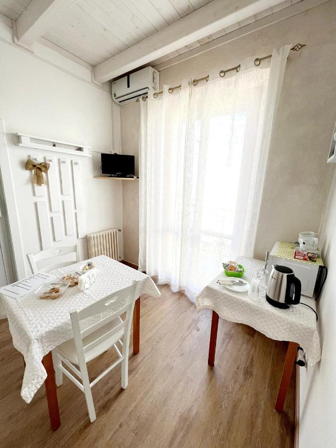 Bed and Breakfast Il Girasole Остуни Экстерьер фото