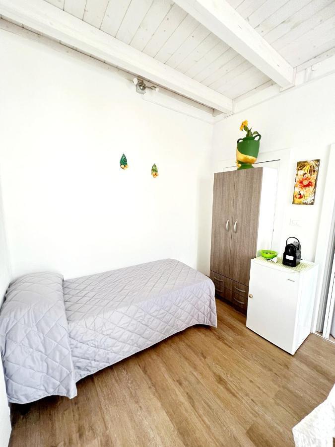 Bed and Breakfast Il Girasole Остуни Экстерьер фото