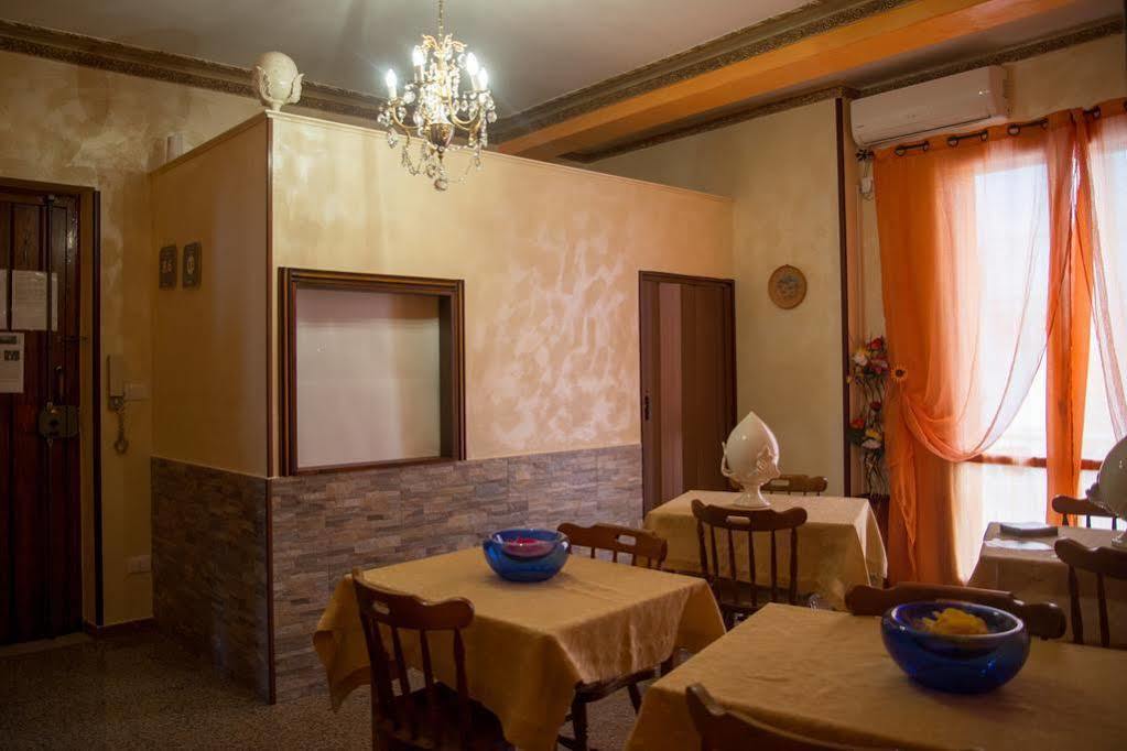 Bed and Breakfast Il Girasole Остуни Экстерьер фото